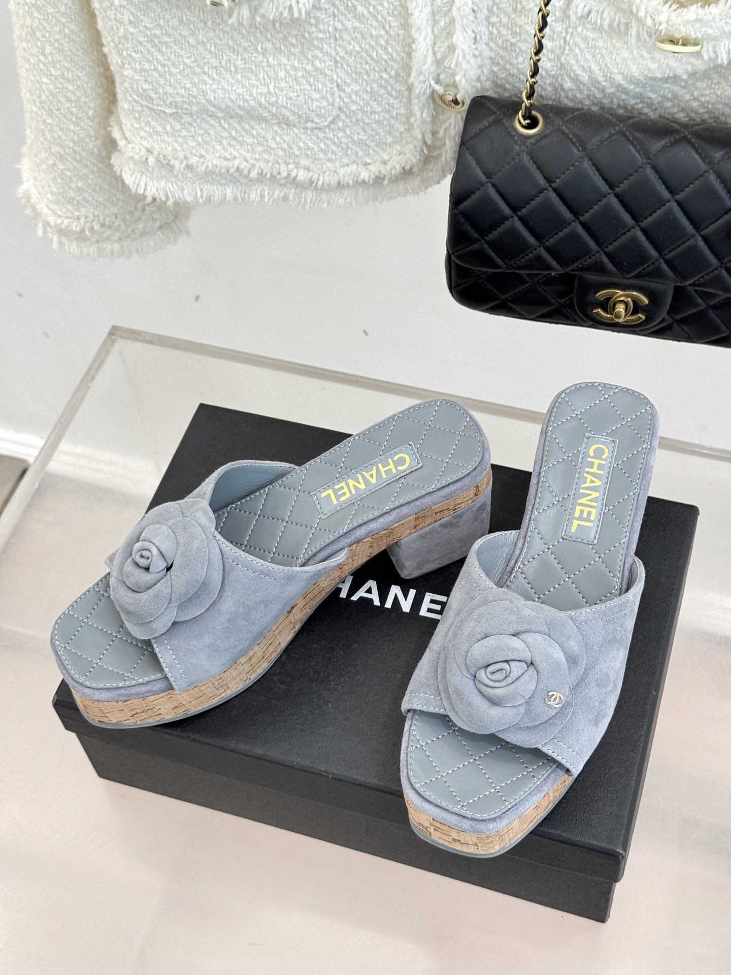 Chanel 26C 샤넬 카멜리아 우드톤 힐 굽 플랫폼 샌들 슬리퍼 신발