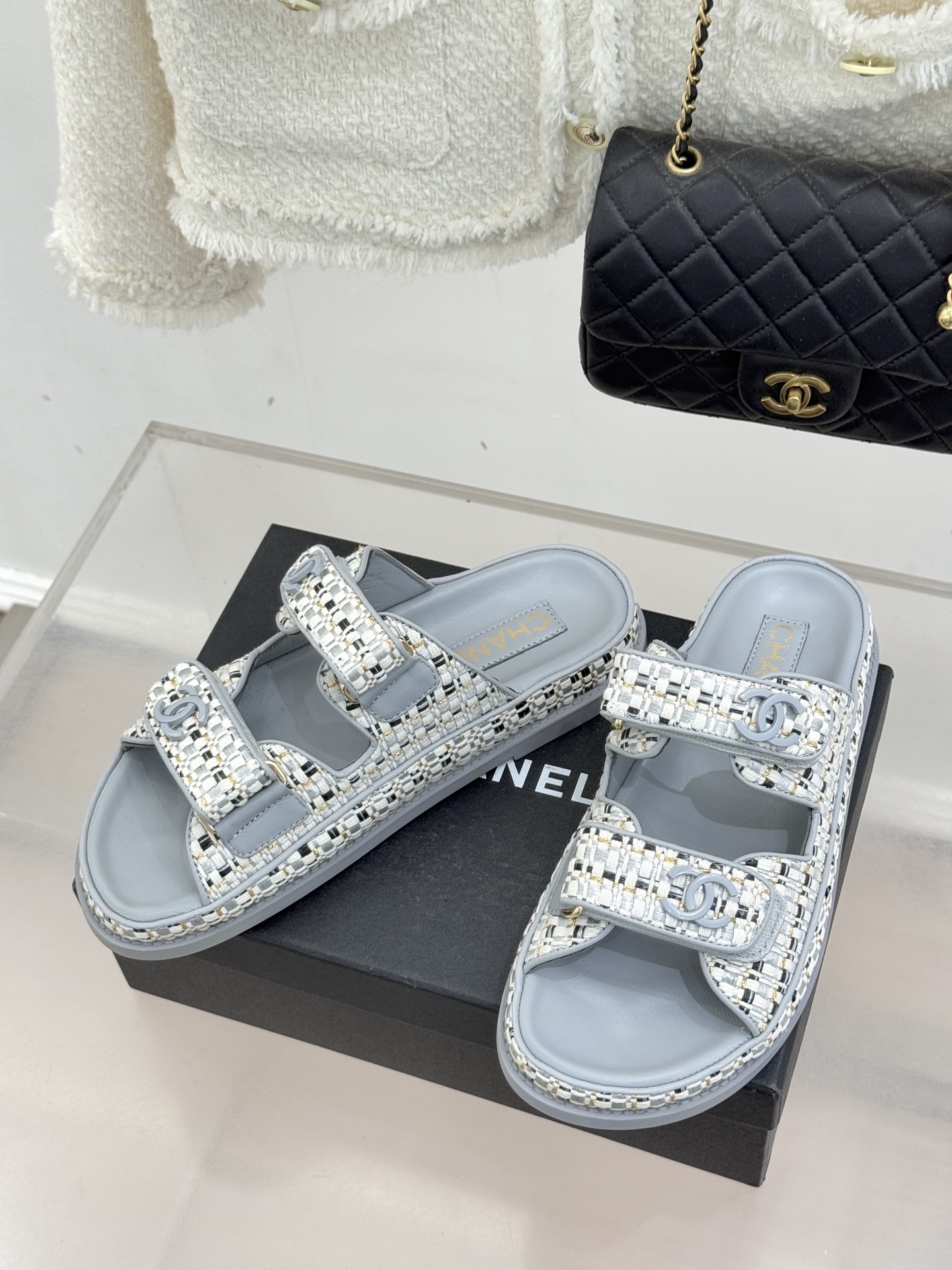 Chanel 클래식 더블C 벨크로 샌들 슬리퍼 신발