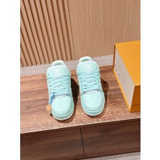 루이비통(LV) 모노그램 스케이트 스니커즈 신발