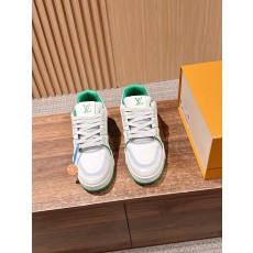 루이비통(LV) 모노그램 스케이트 스니커즈 신발