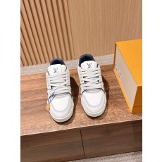 루이비통(LV) 모노그램 스케이트 스니커즈 신발