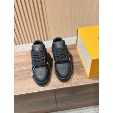 루이비통(LV) 커플 스니커즈 신발