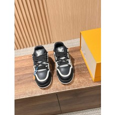 루이비통(LV) 커플 스니커즈 신발