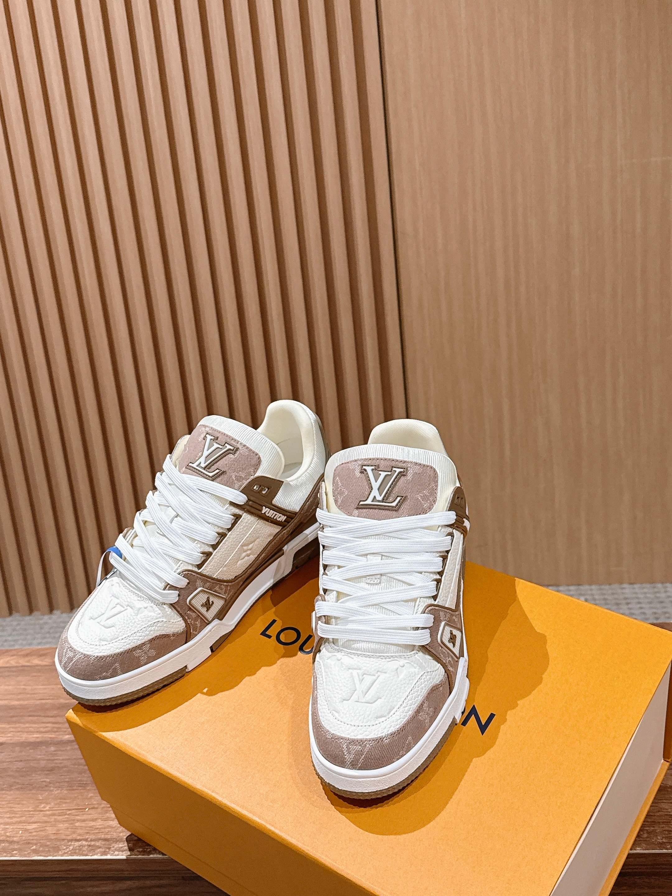 루이비통(LV) 커플 스니커즈 신발