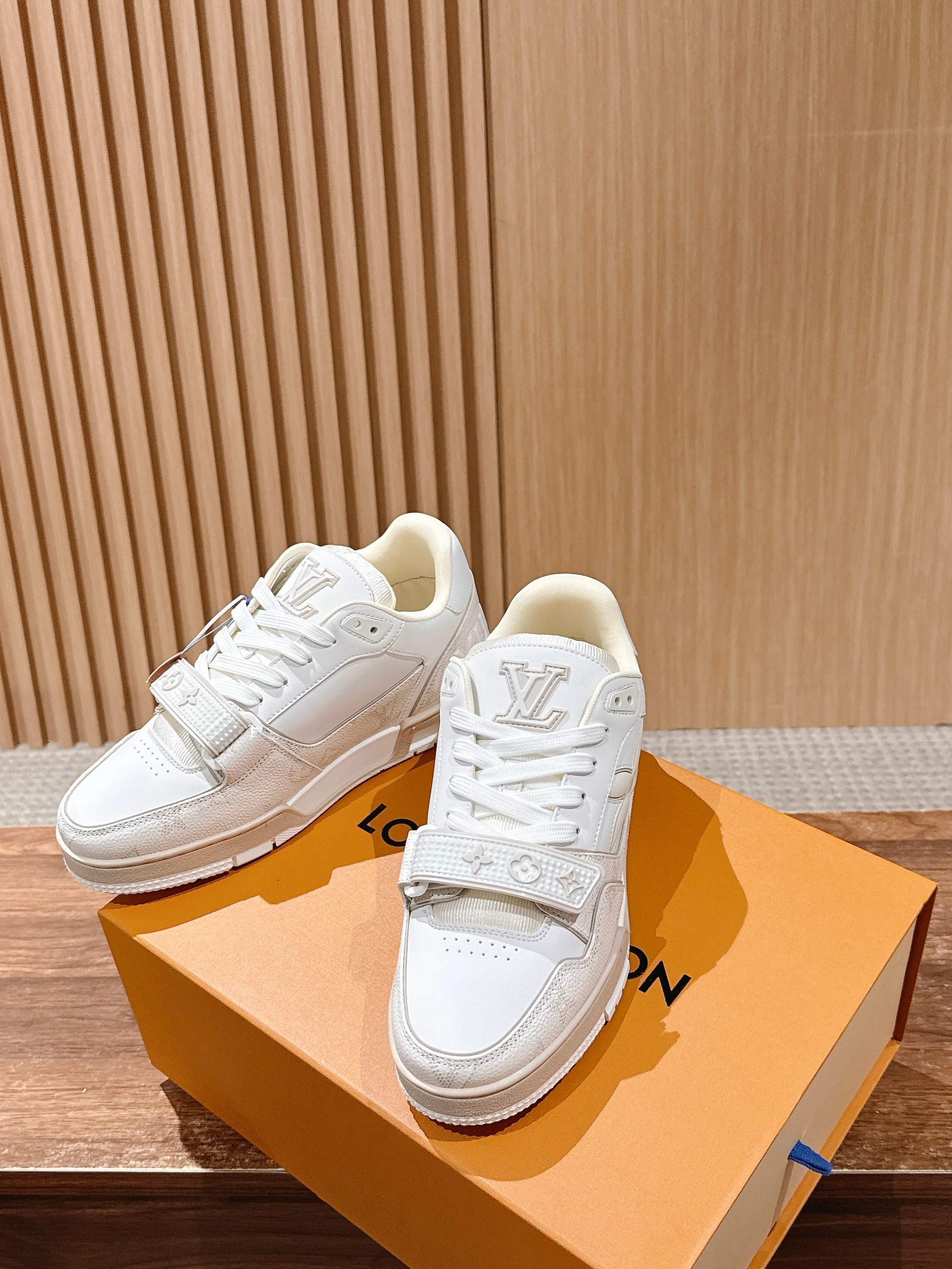 루이비통(LV) 커플 스니커즈 신발