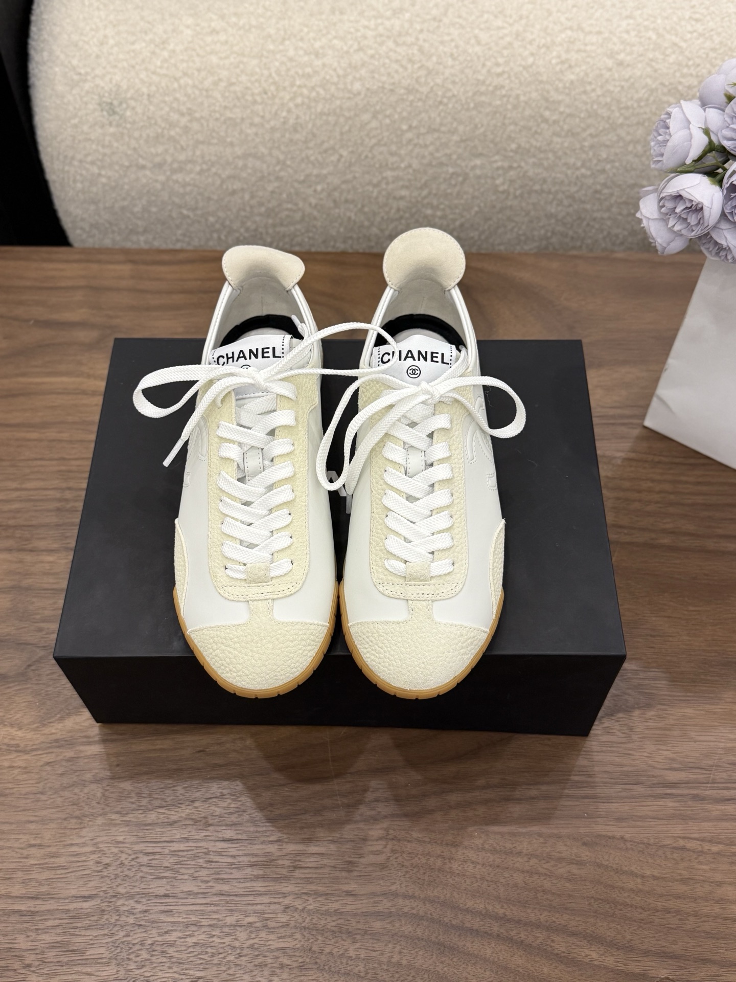 샤넬(CHANEL) 배색 스트랩 단화 신발