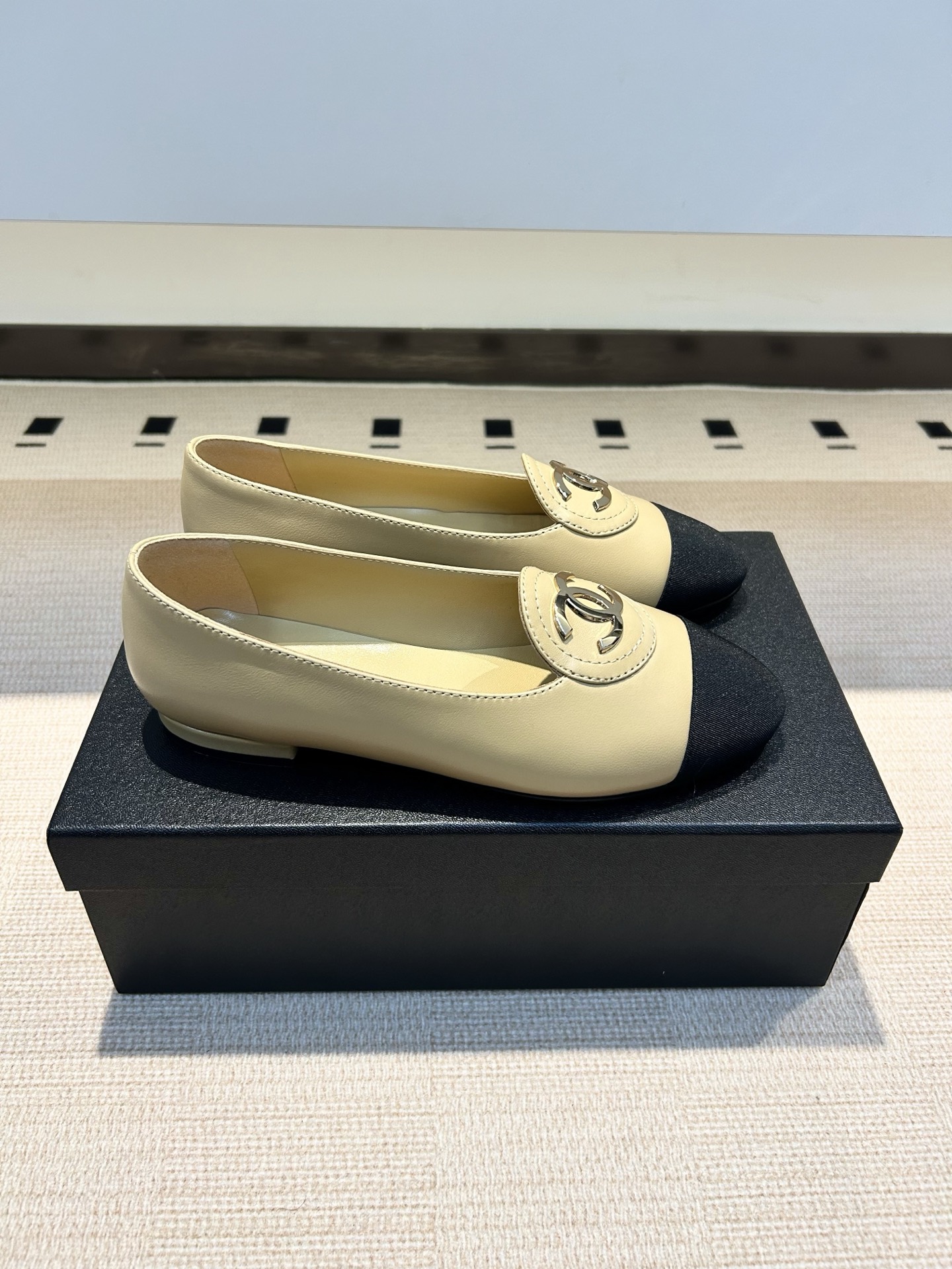 샤넬(CHANEL) 프렌치 로퍼 신발