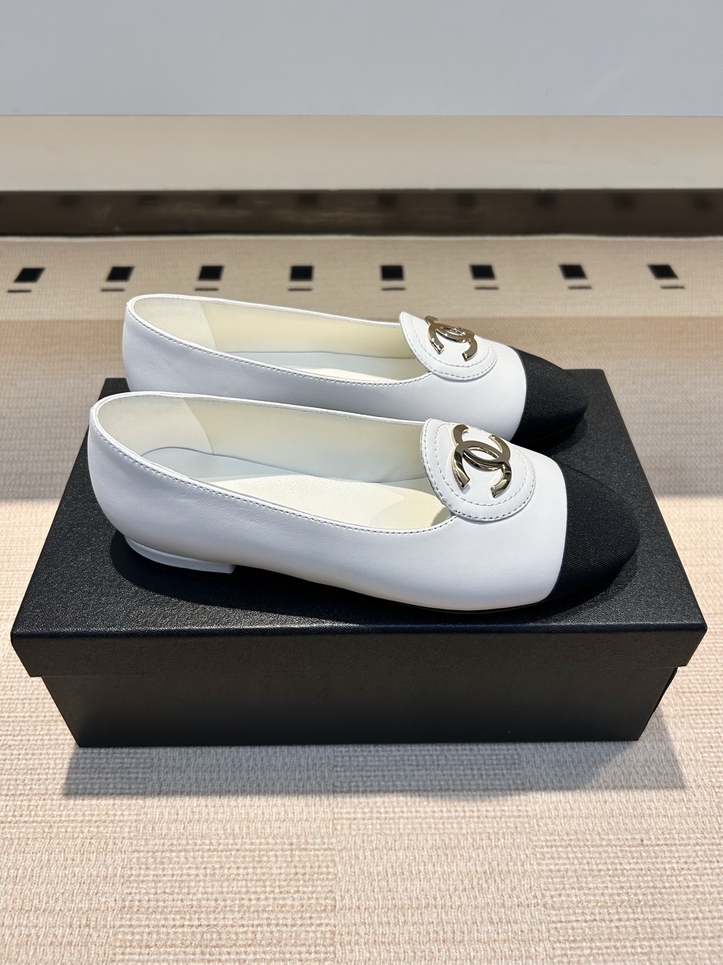 샤넬(CHANEL) 프렌치 로퍼 신발