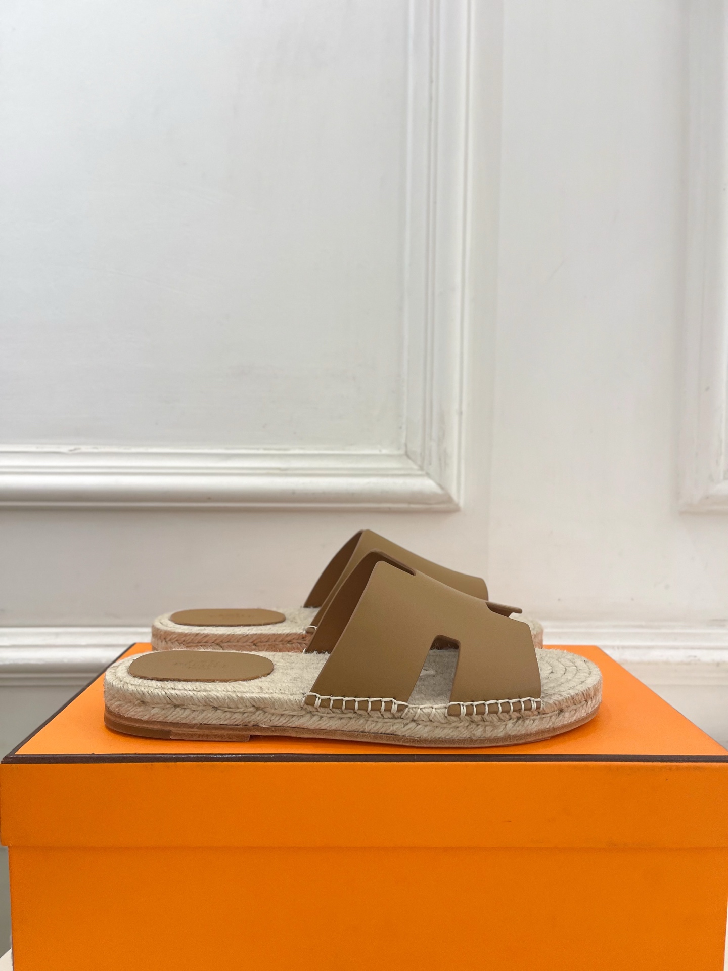 에르메스(HERMES) 커플 가죽 에스파드류 슬리퍼 신발