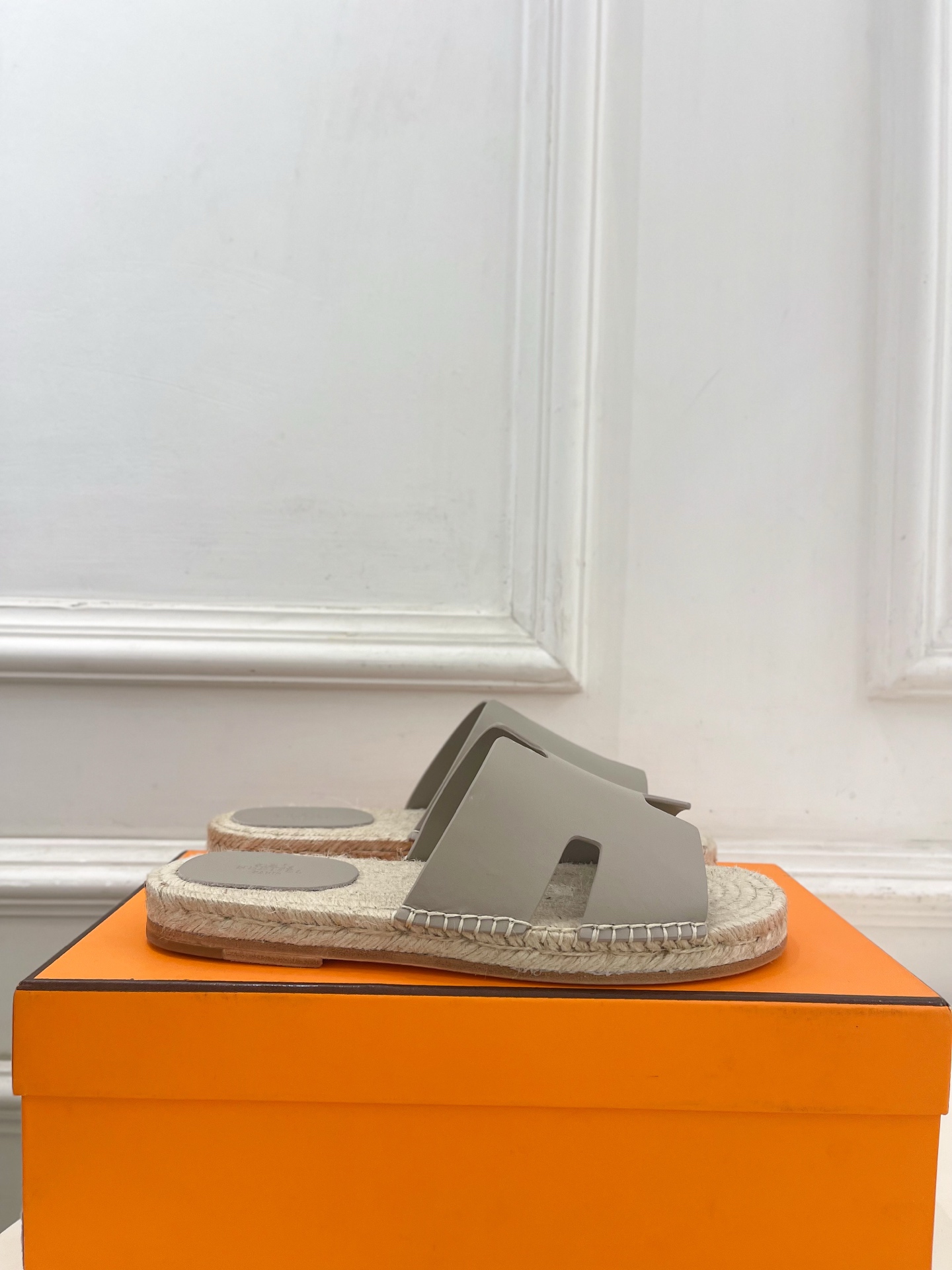 에르메스(HERMES) 커플 가죽 에스파드류 슬리퍼 신발