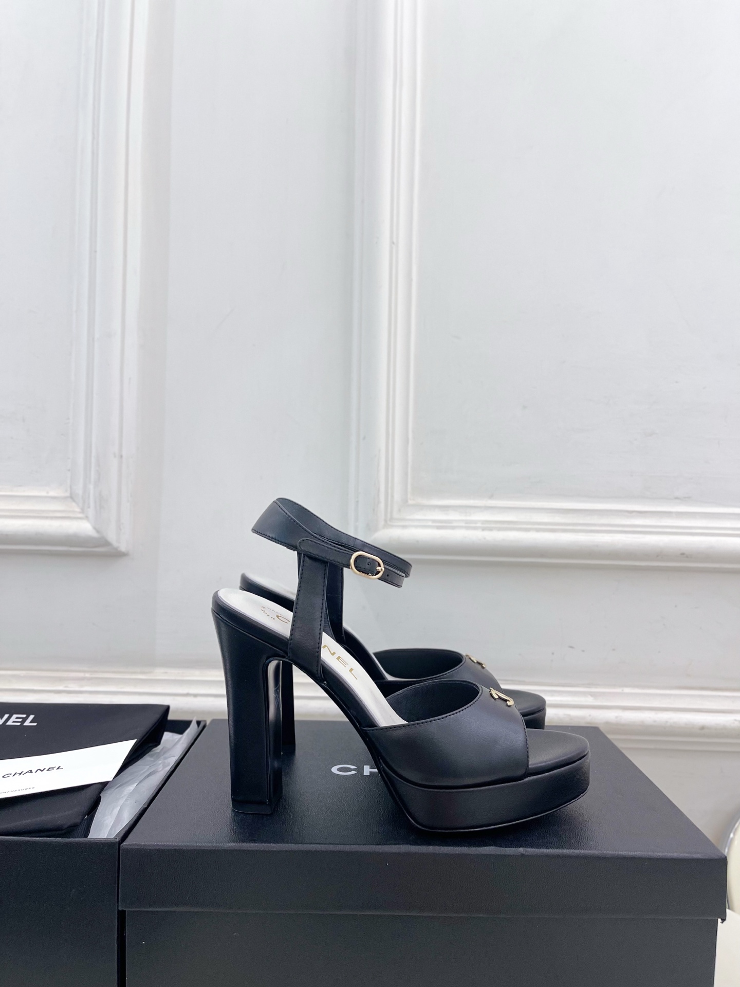 샤넬(CHANEL) 26SS 더블C 플랫폼 하이힐 샌들 신발