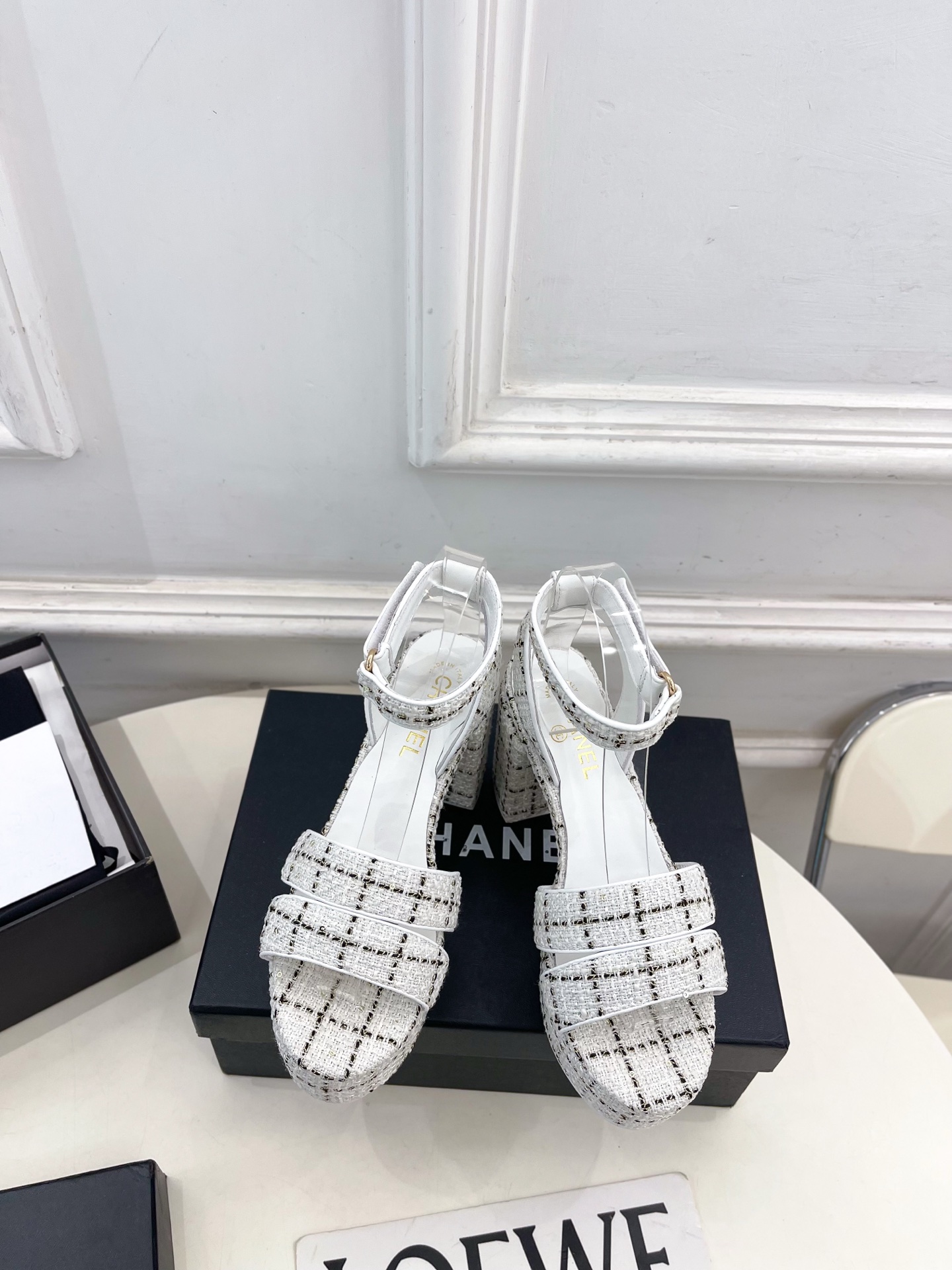 샤넬(CHANEL) 트위드 플랫폼 하이힐 샌들 신발