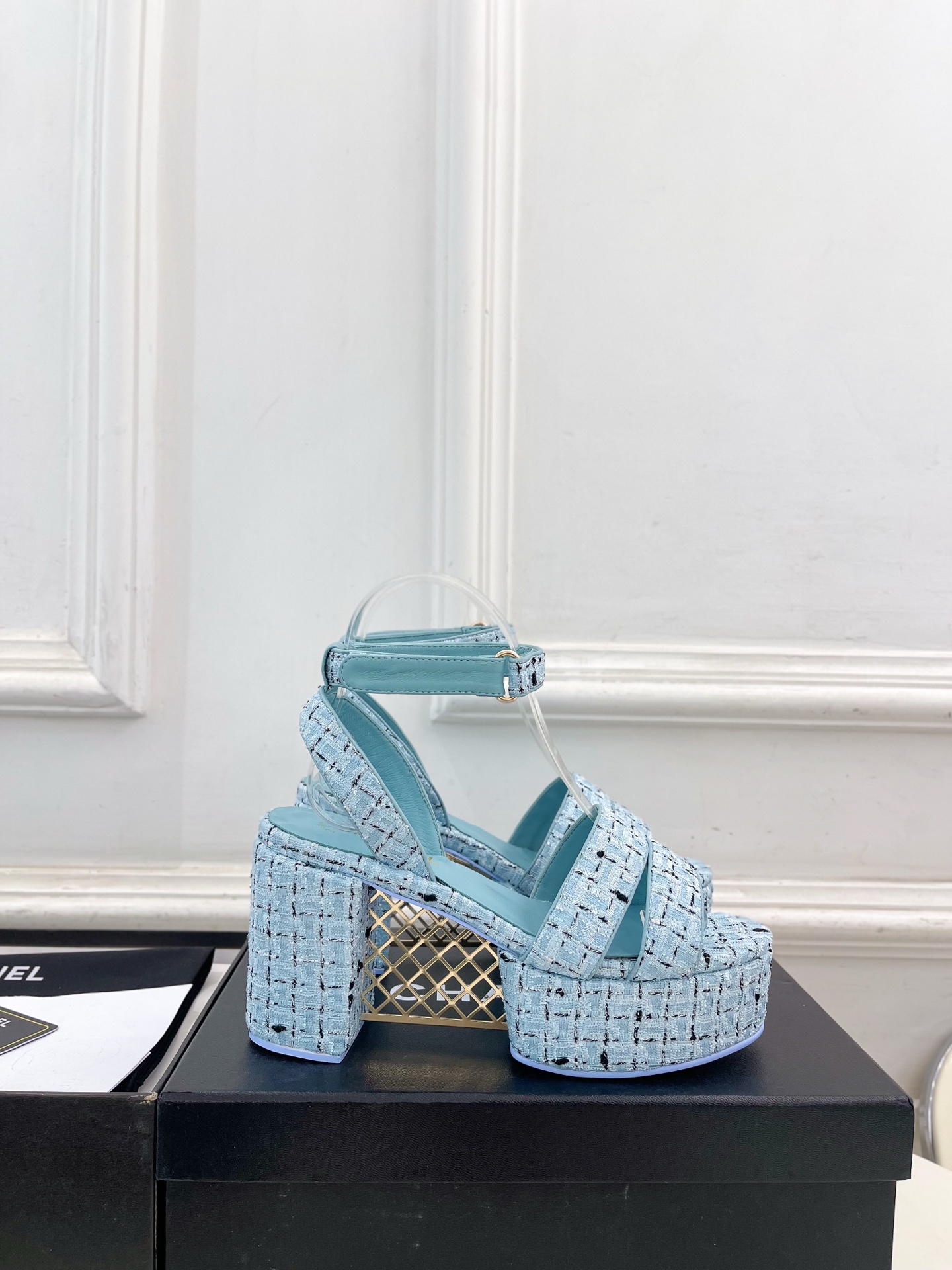 샤넬(CHANEL) 트위드 플랫폼 하이힐 샌들 신발