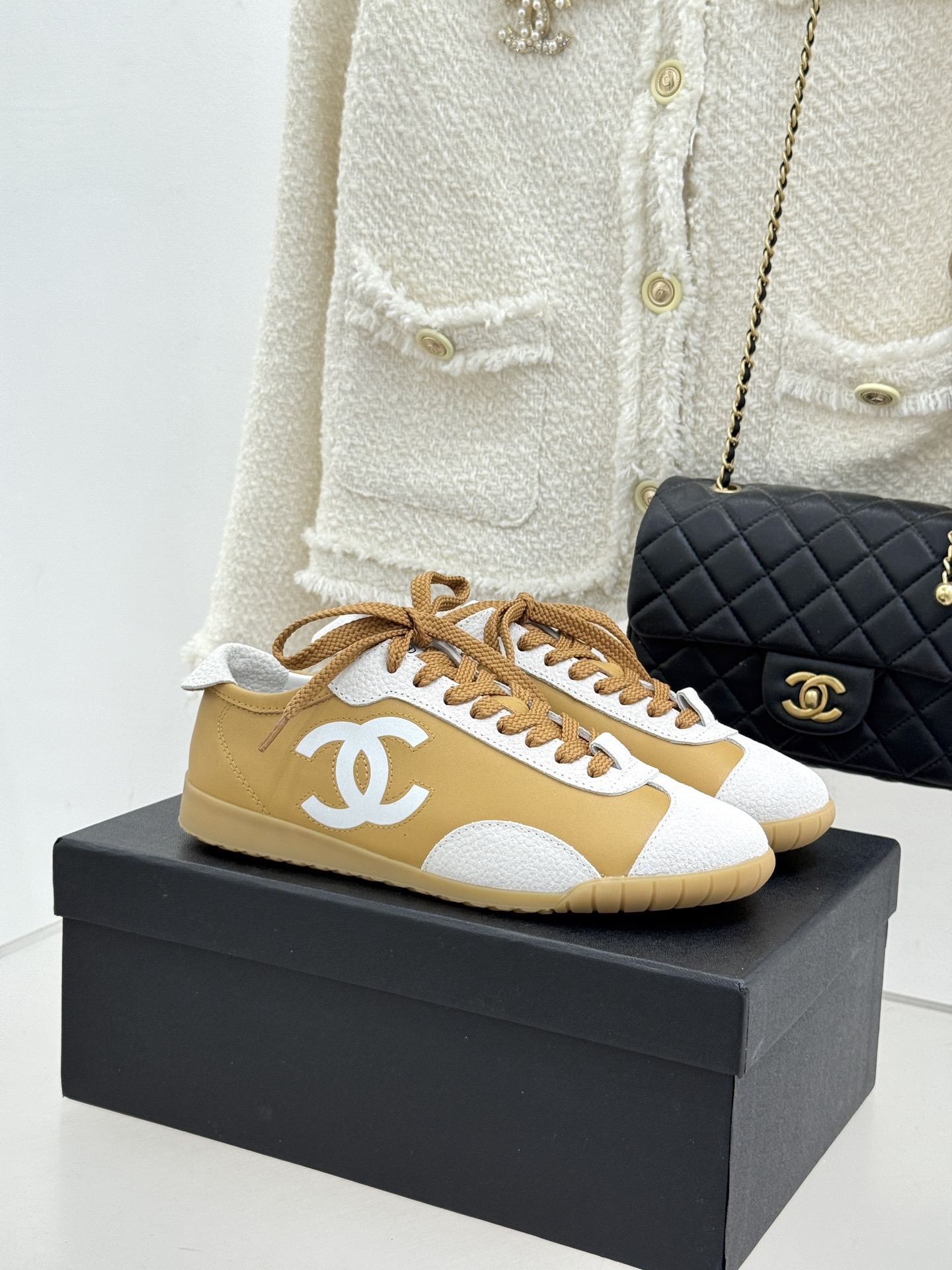 Chanel 26P 샤넬 더블C 스니커즈 신발