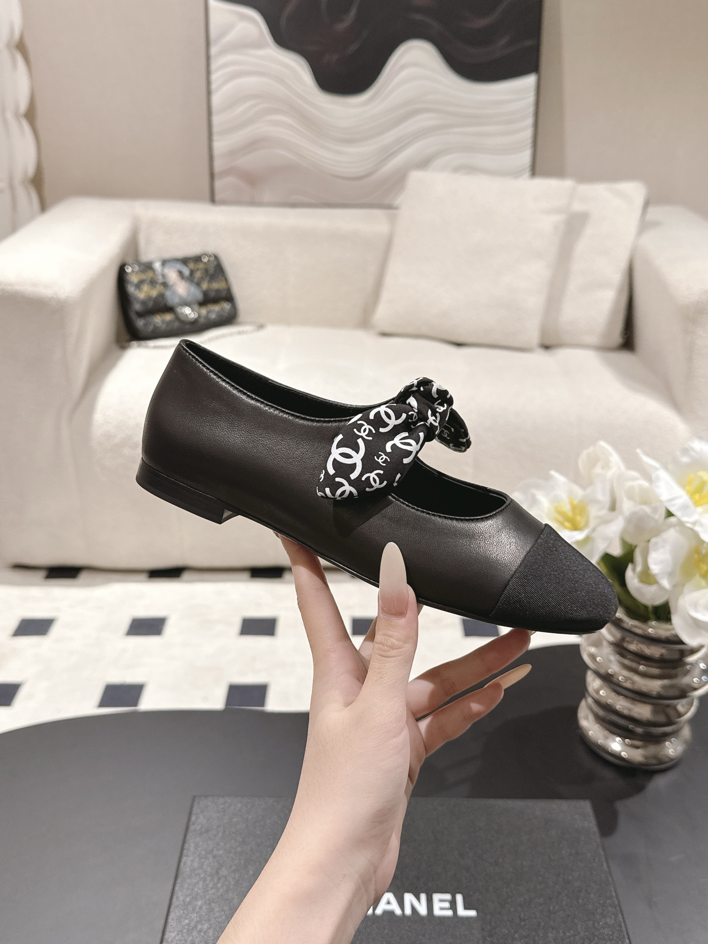 Chanel 26C 샤넬 밀라노 런웨이 리본 메리제인 플랫 슈즈 신발