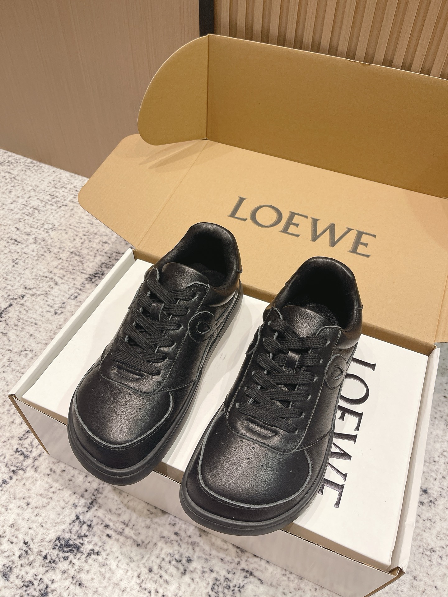 Loewe 로에베 잠보(Jambo) 레트로 스니커즈 신발