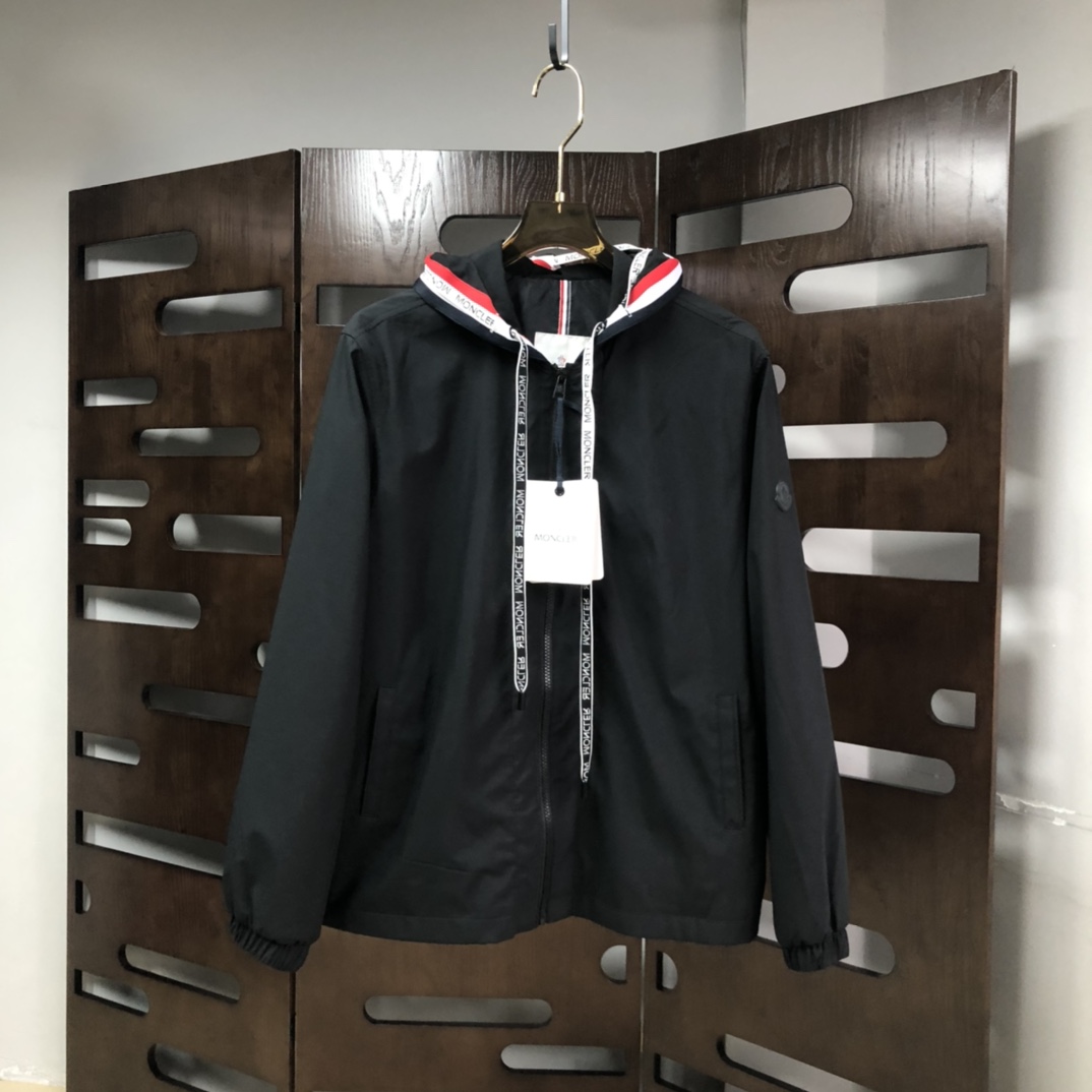 몽클레어 몽클레르(MONCLER) 얼리 스프링 신상 남성 자켓 의류