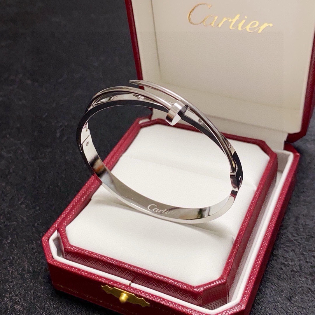 까르띠에(Cartier) 팔찌 악세사리