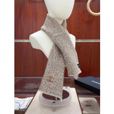 샤넬(CHANEL) 자수 포인트 숏 머플러 목도리 스카프