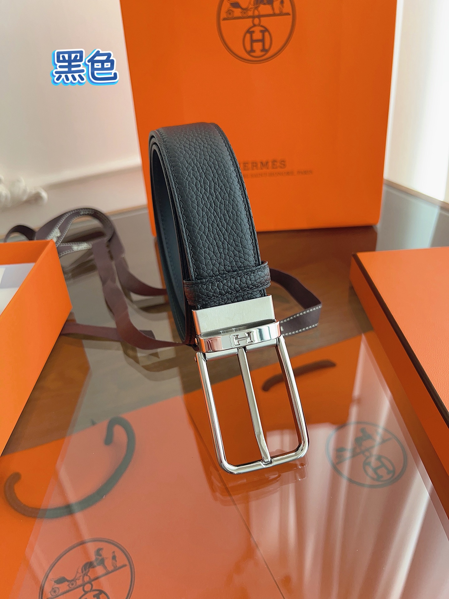 에르메스(Hermes) 클래식 리치 패턴 레더 벨트