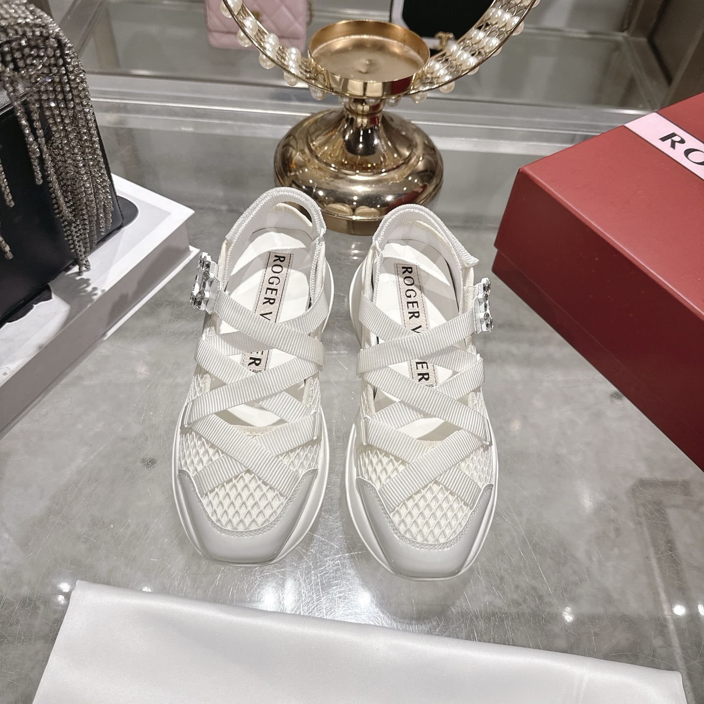 Roger vivier RV 로저 비비에 두툼한 굽 샌들 스니커즈 신발