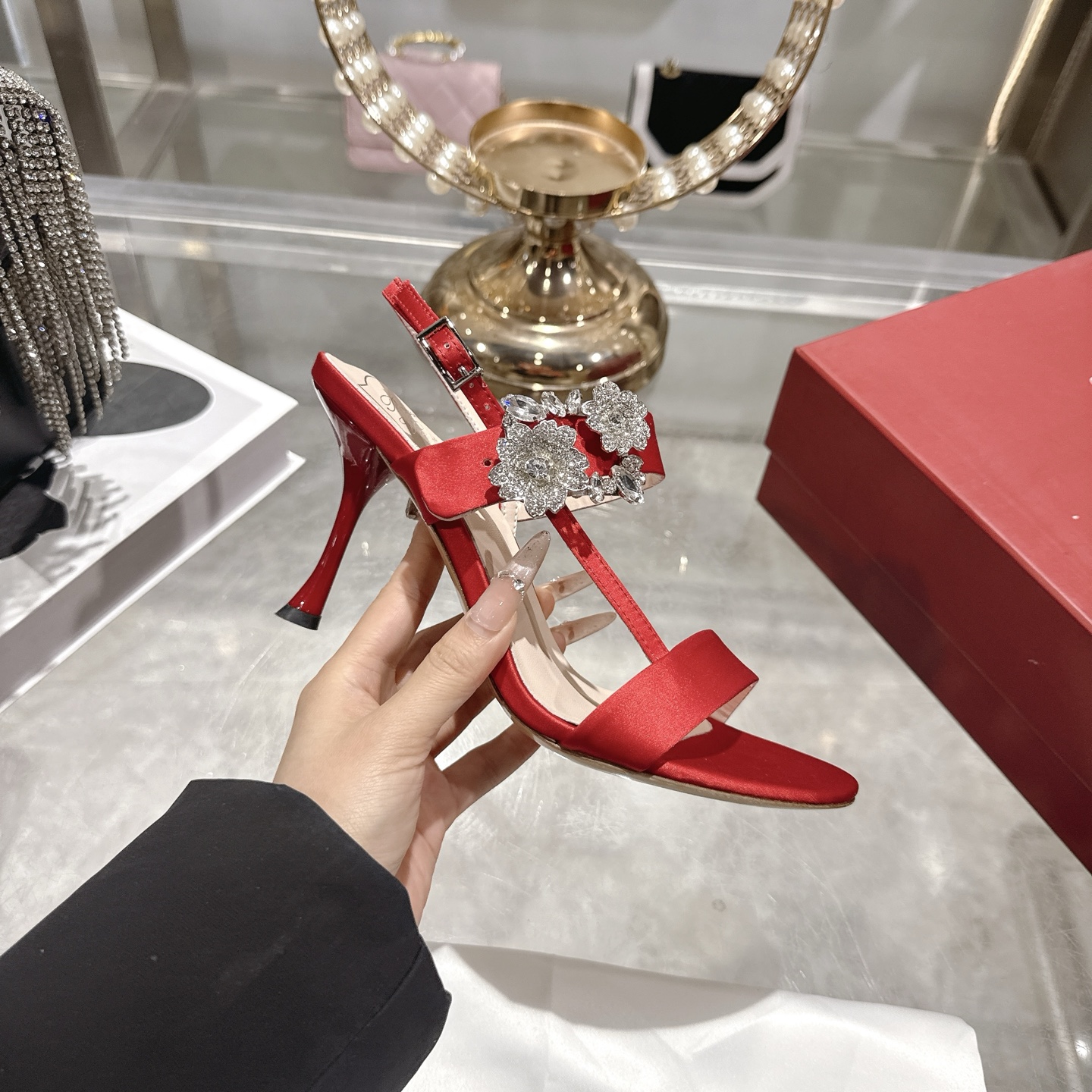Roger vivier RV 로저 비비에 플라워 큐빅 힐 굽 샌들 구두 신발