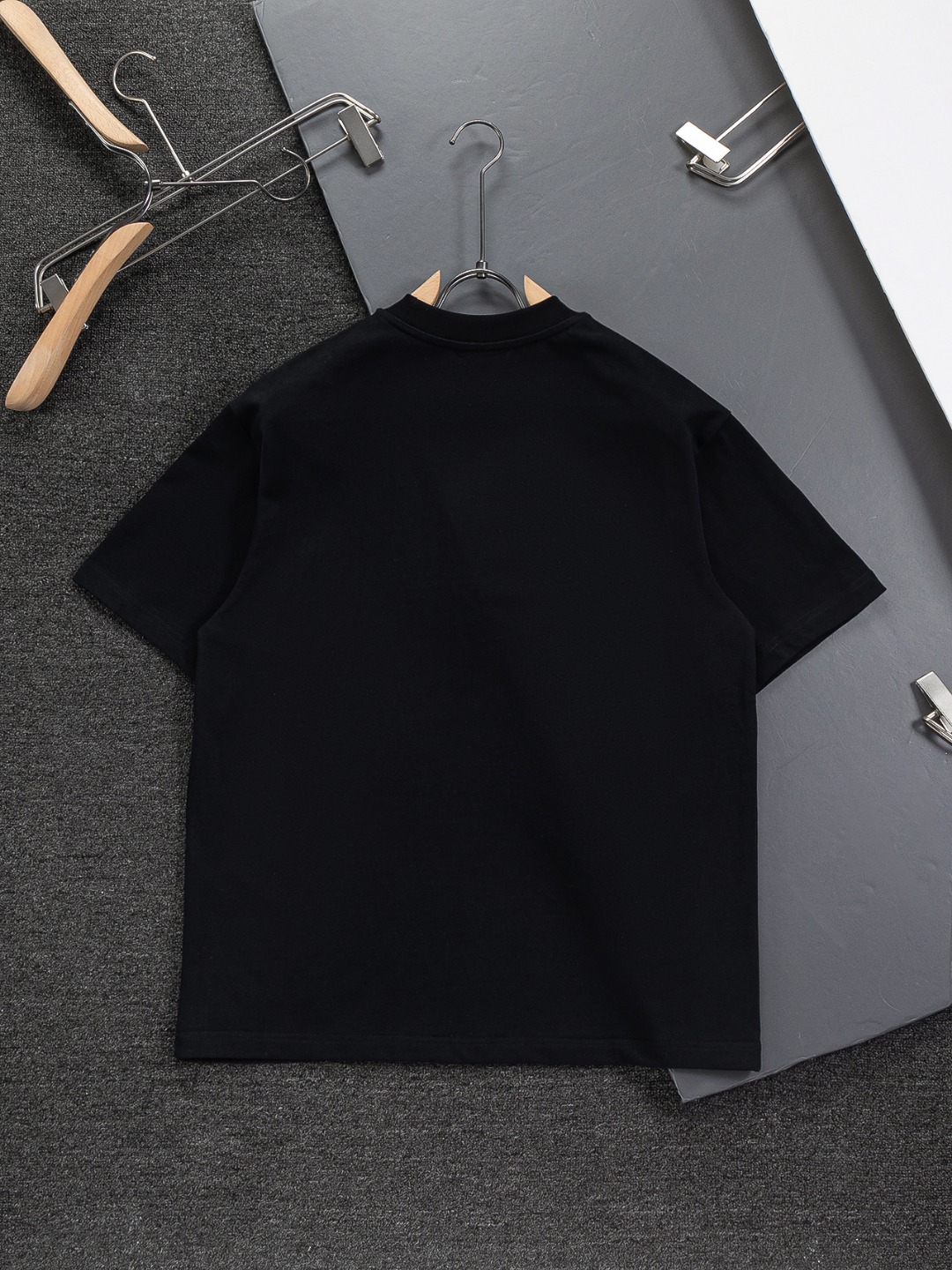 발렌시아가(BALENCIAGA) 더블 BB 로고 반팔 티셔츠 의류