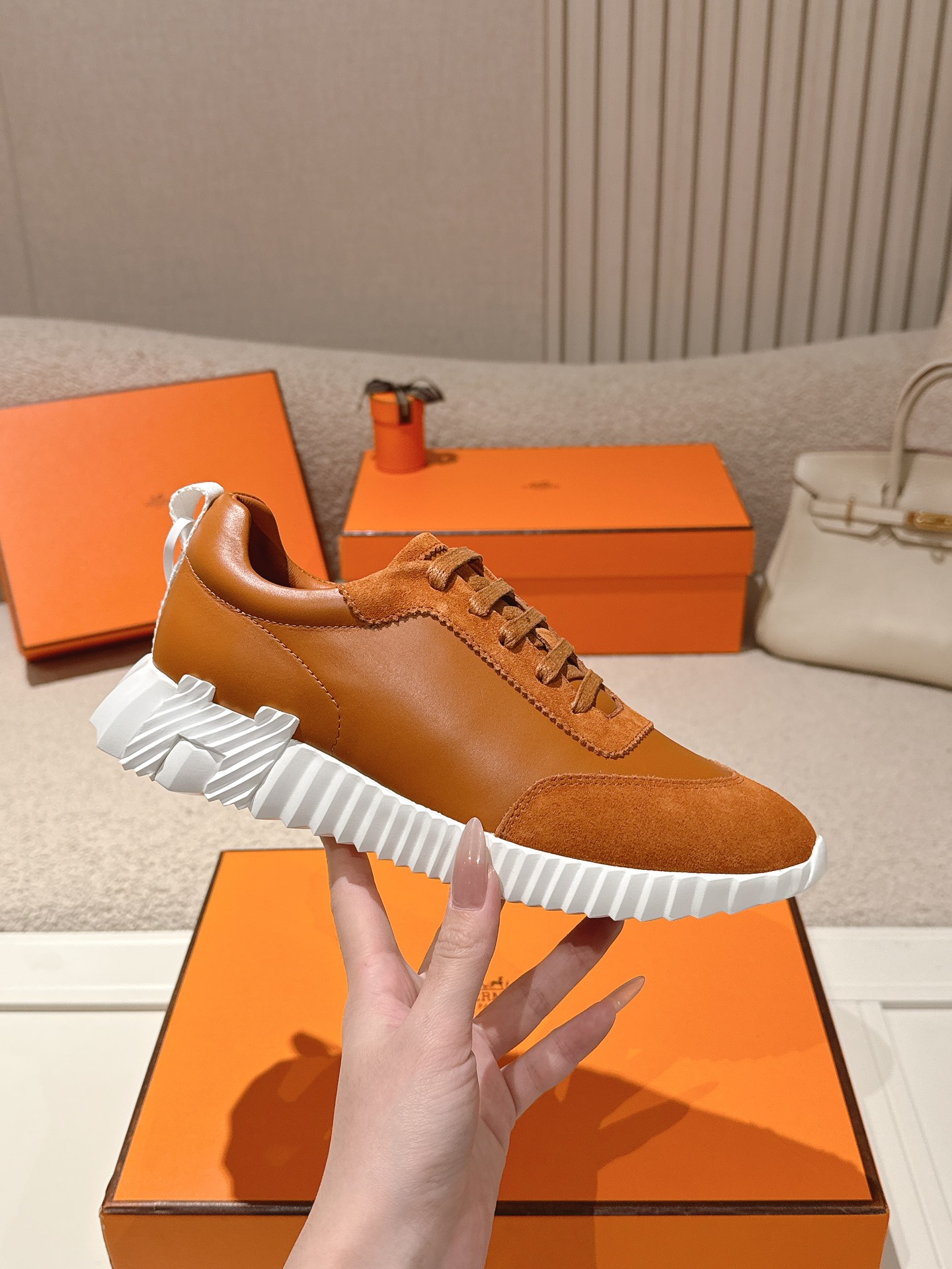 에르메스(HERMES) 클래식 커플 어글리 스니커즈 신발