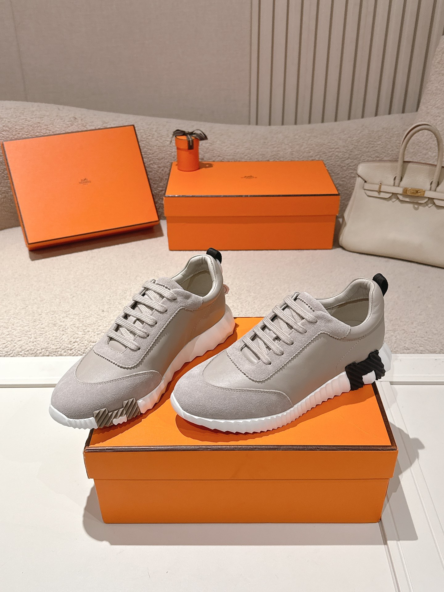 에르메스(HERMES) 클래식 커플 어글리 스니커즈 신발