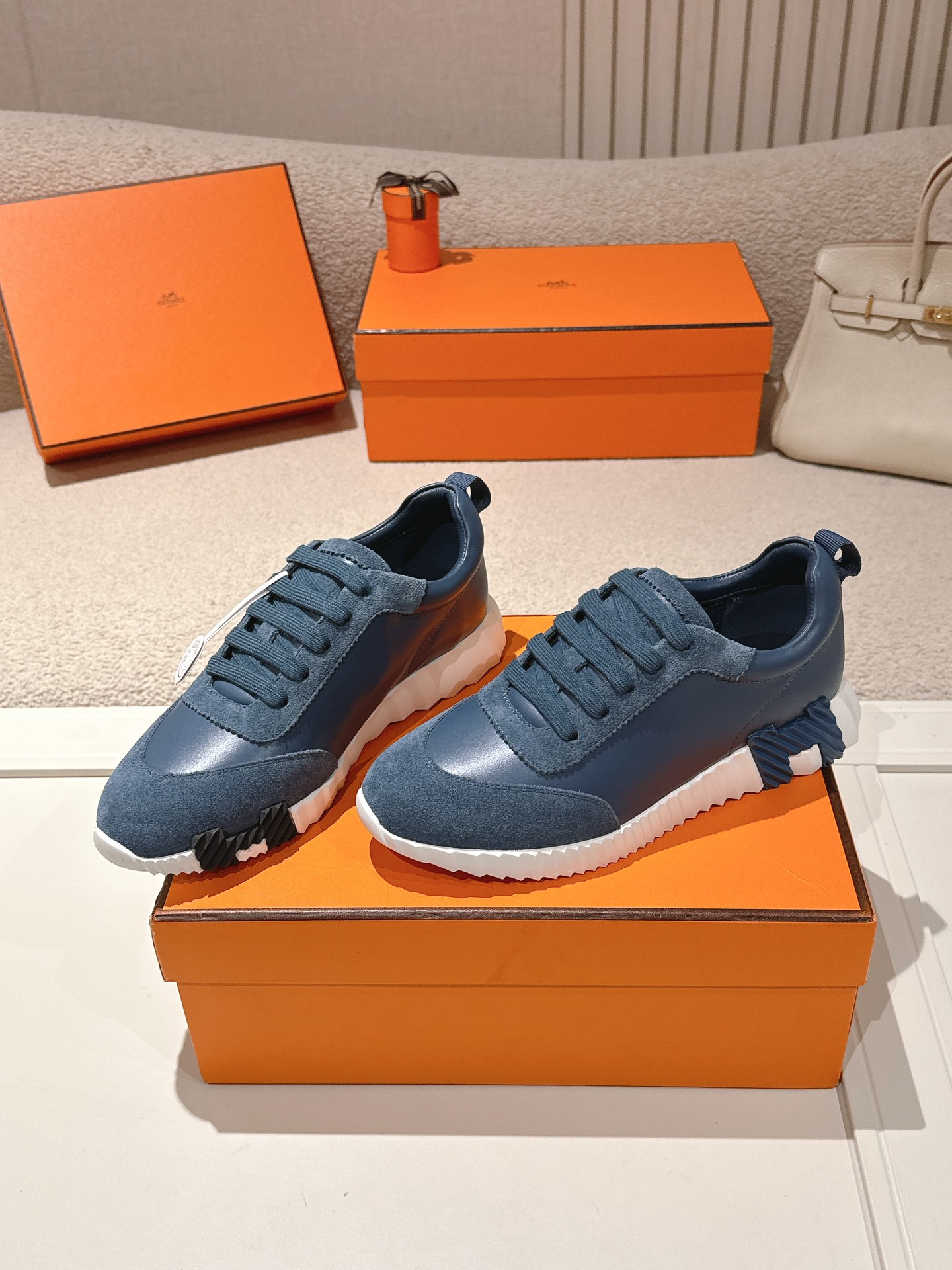 에르메스(HERMES) 클래식 커플 어글리 스니커즈 신발