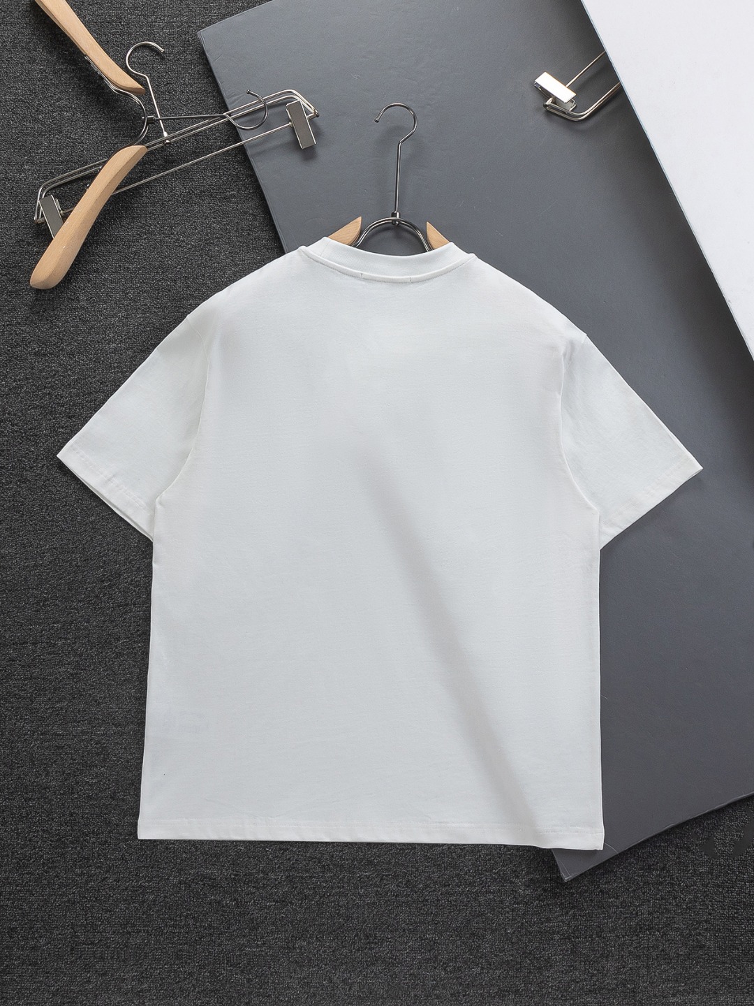 펜디(FENDI) 1985 레터링 반팔 티셔츠 의류