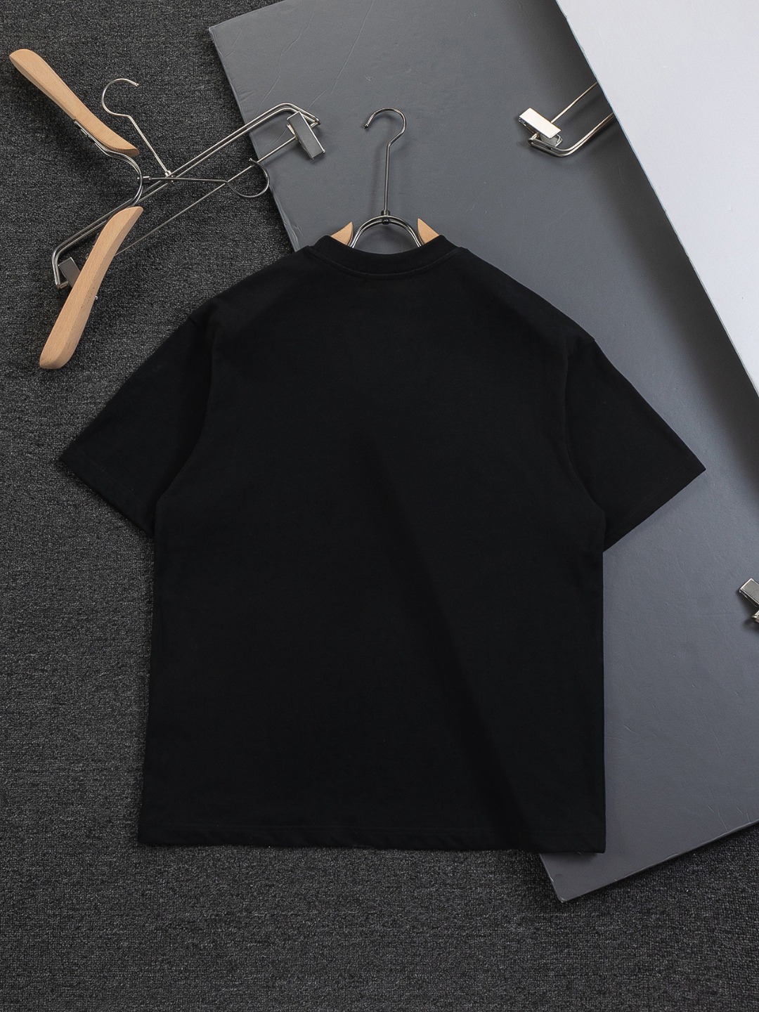 버버리(BURBERRY) 체크 자수 반팔 티셔츠 의류