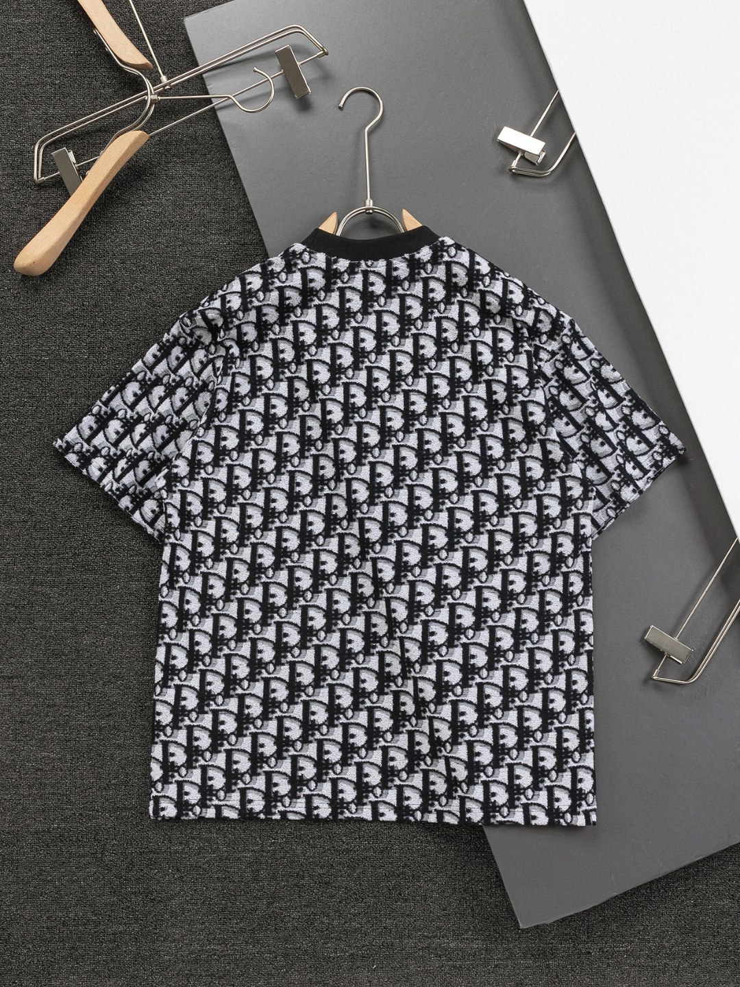 디올(DIOR) CD 오블리크 자카드 반팔 티셔츠 의류