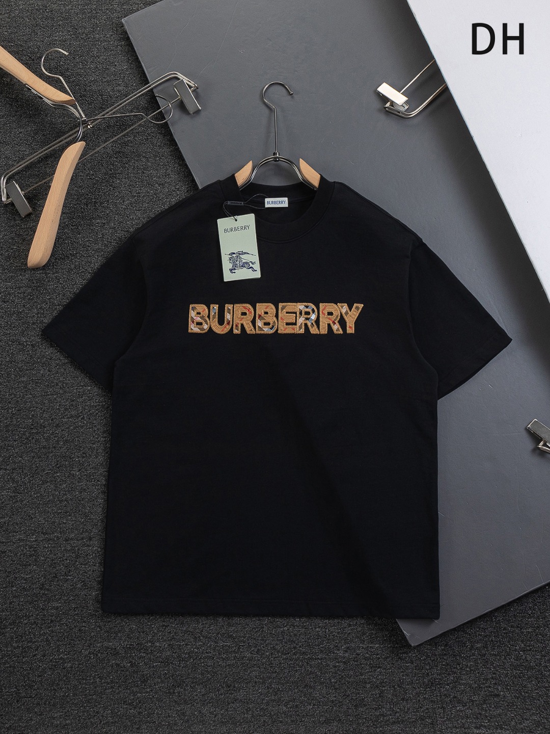 버버리(BURBERRY) 체크 레터링 자수 반팔 티셔츠 의류