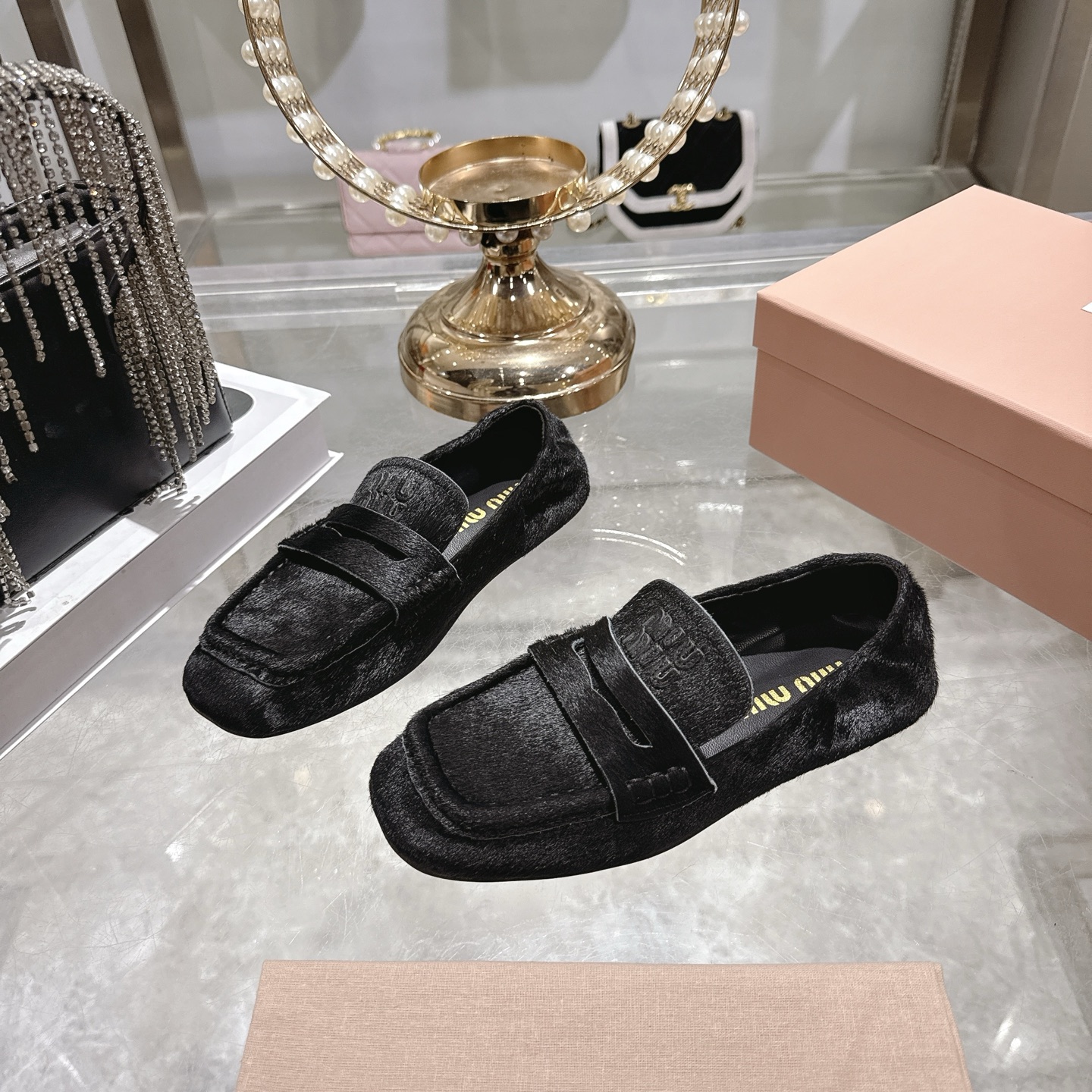 미우미우(miumiu) 슬립온 로퍼 단화 신발