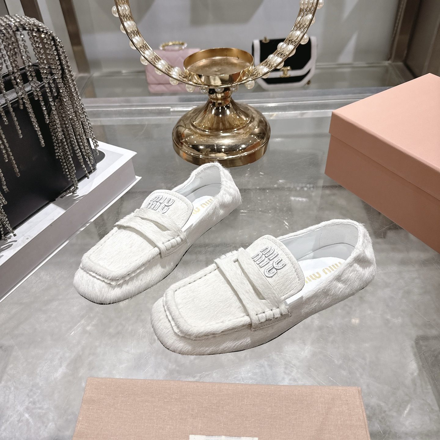 미우미우(miumiu) 슬립온 로퍼 단화 신발