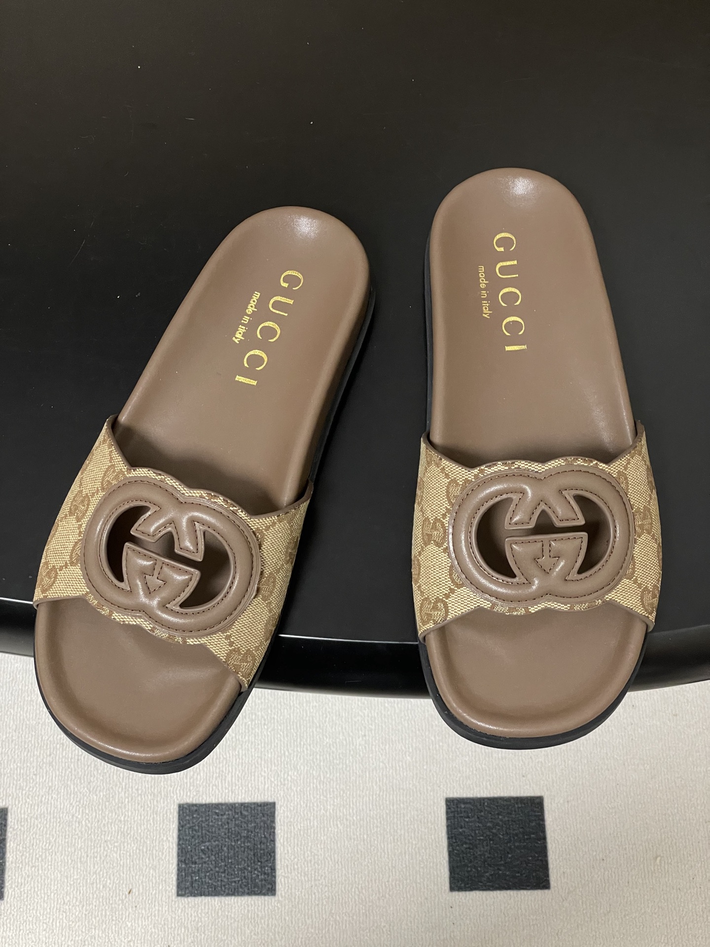 구찌(Gucci) 리도(Lido) 컬렉션 플랫폼 샌들 슬리퍼 신발