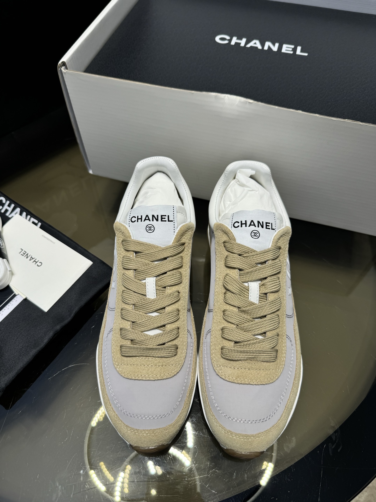 샤넬(Chanel) 스니커즈 신발