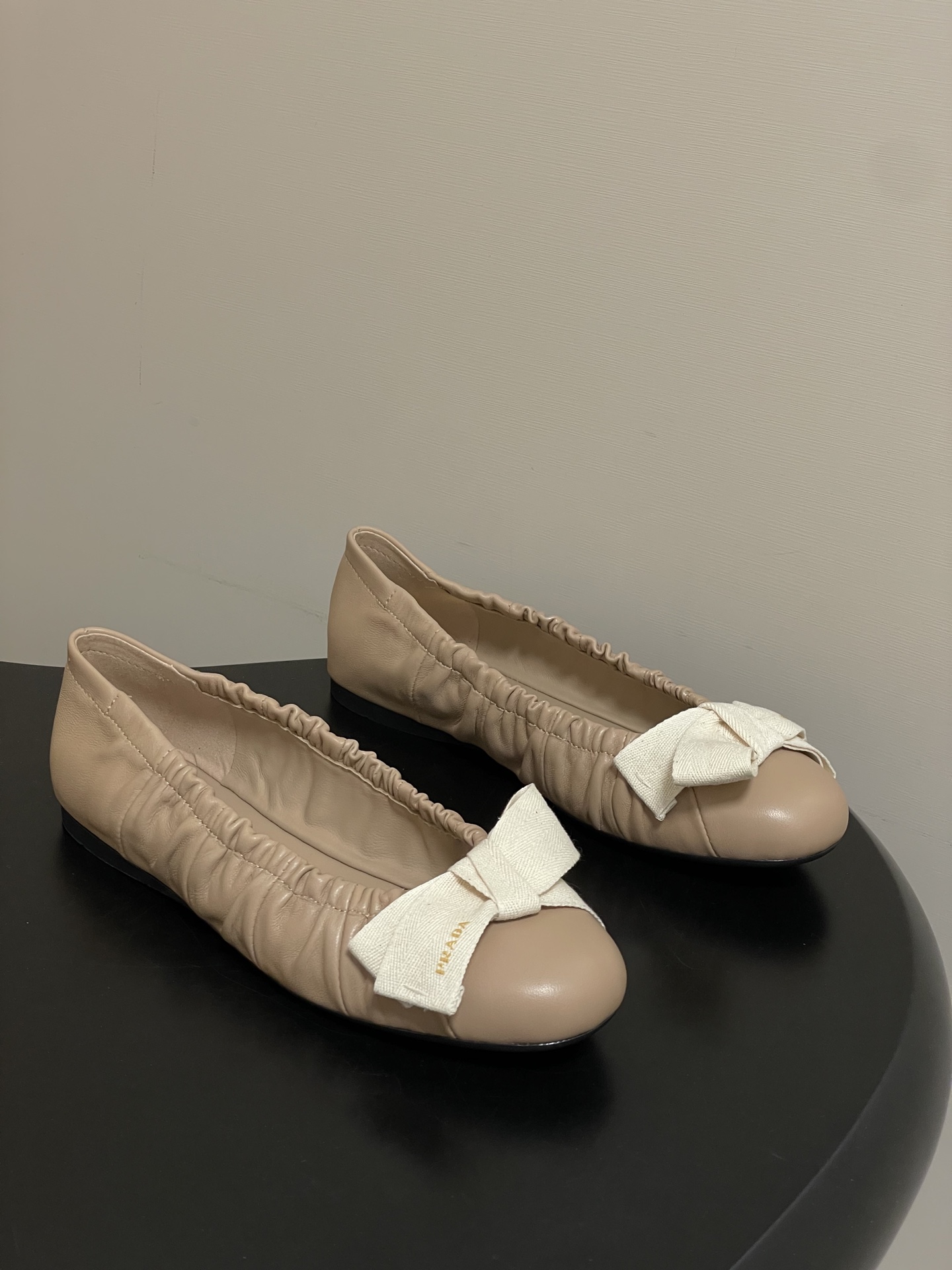 프라다(Prada) 프렌치 빅 리본 발레리나 플랫 슈즈 로퍼 단화 신발