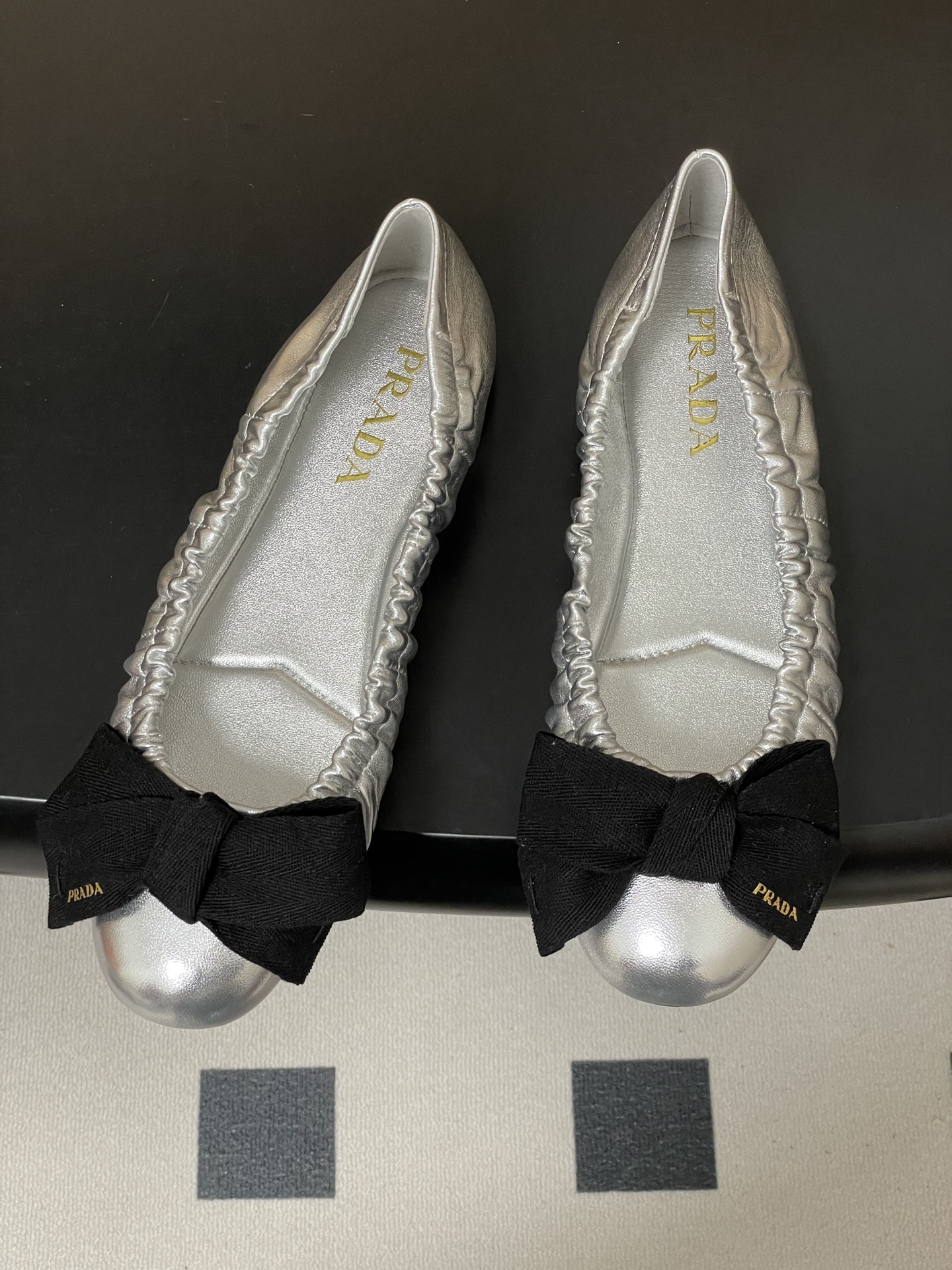 프라다(Prada) 프렌치 빅 리본 발레리나 플랫 슈즈 로퍼 단화 신발