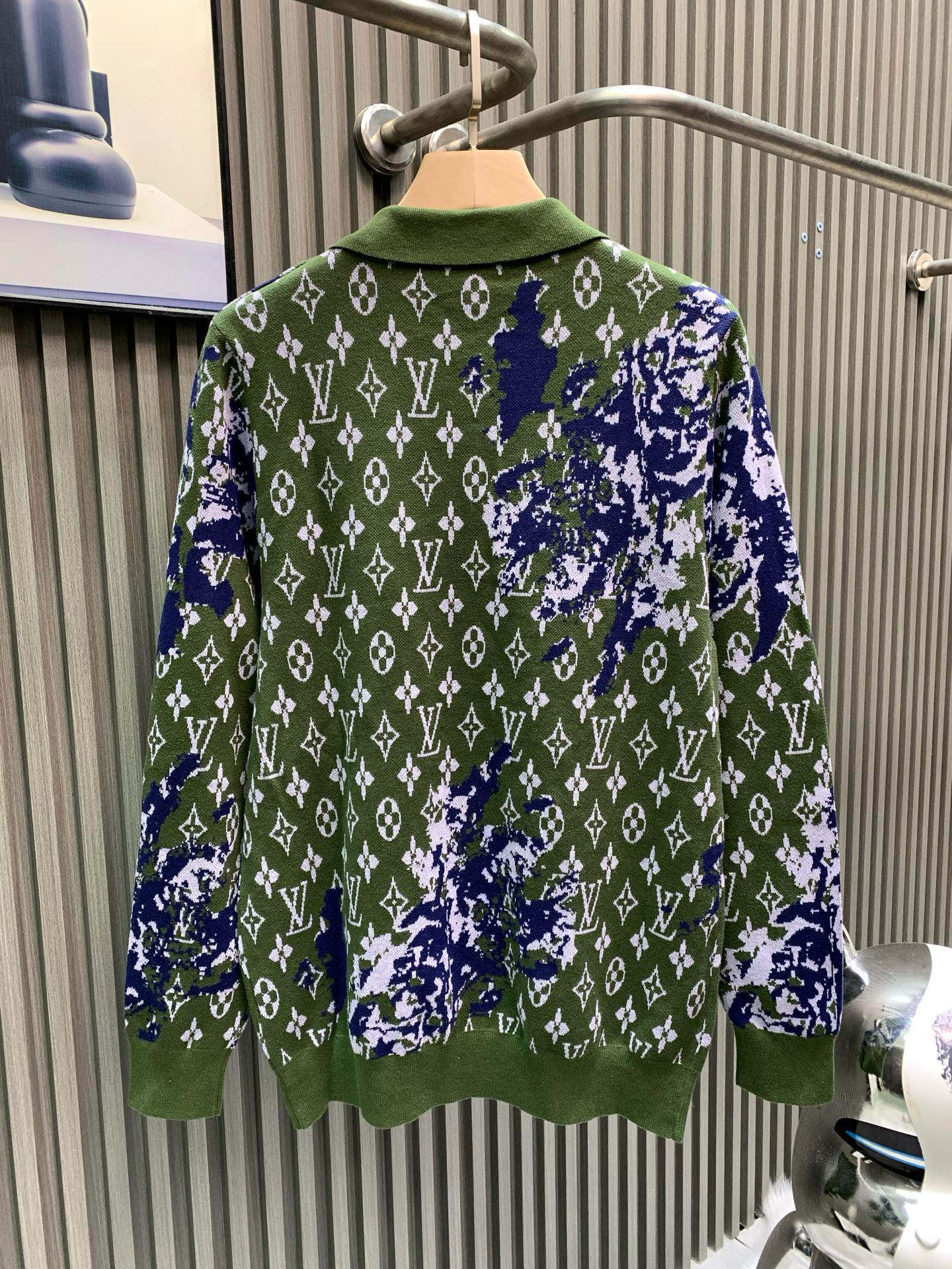 루이비통(LV)  풀오버 폴로 니트 의류