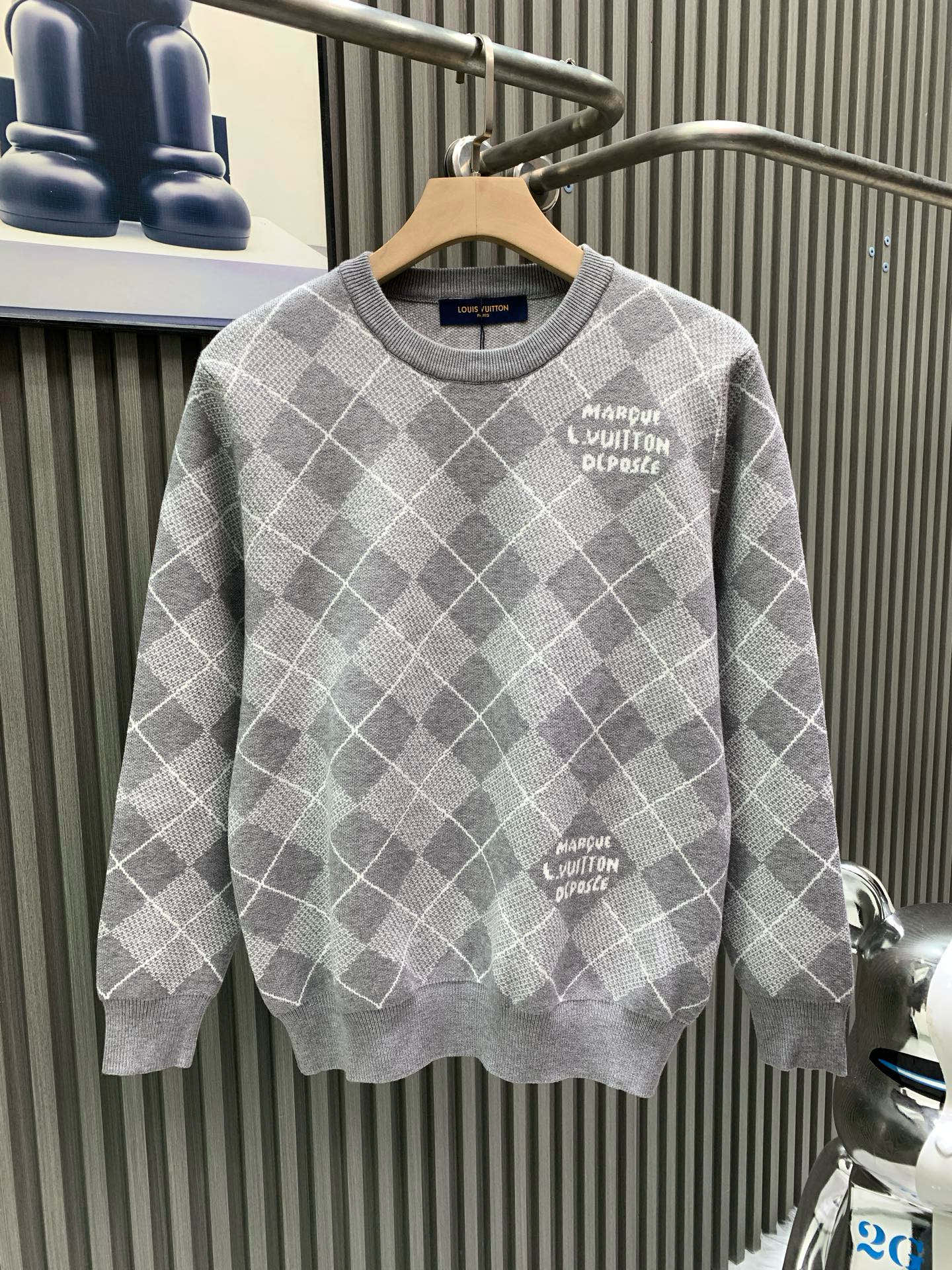 루이비통(LV) 다이아 체크 캐시미어 블렌드 니트 의류