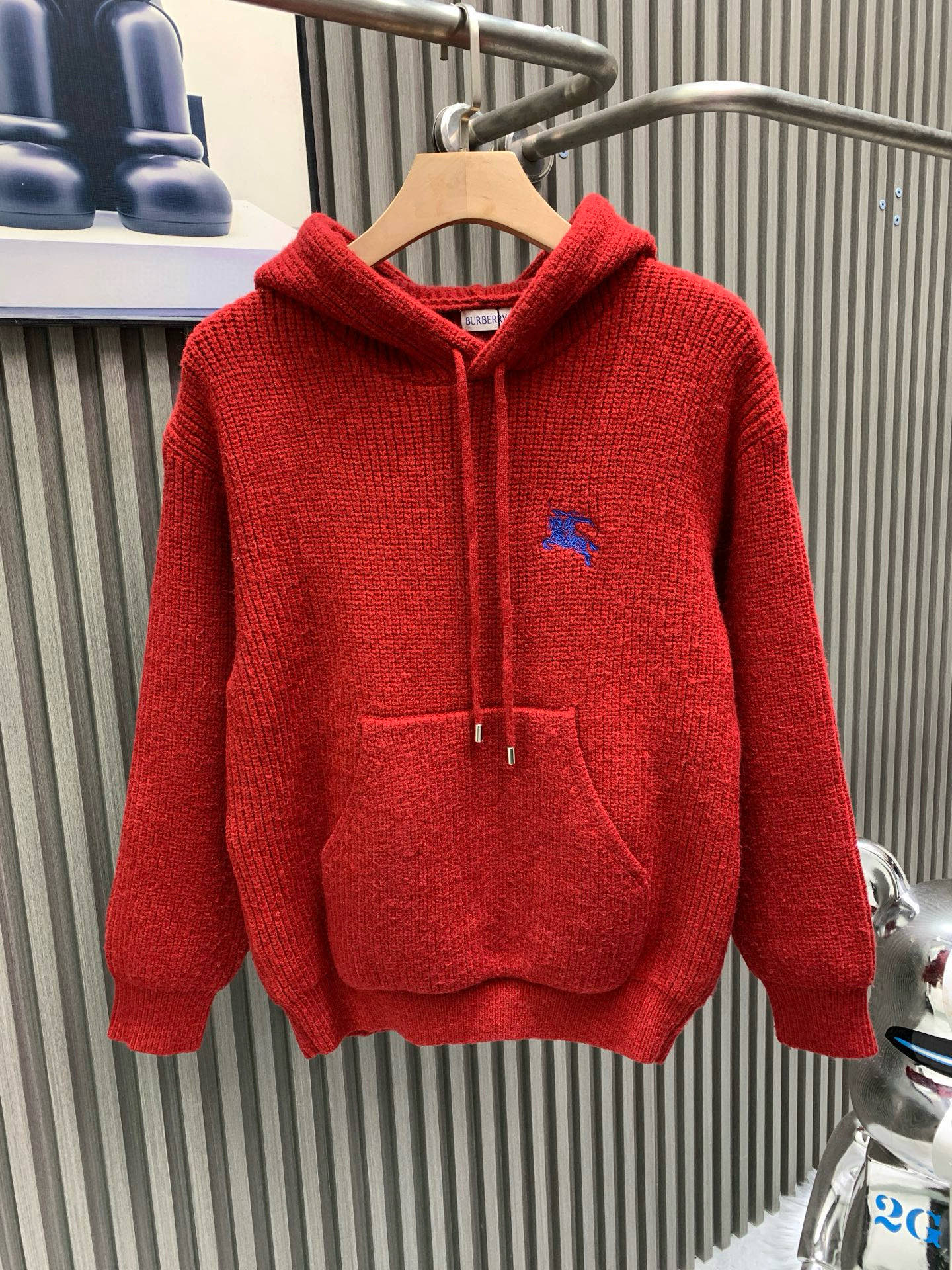 버버리(BURBERRY) 자수 후드 니트 의류