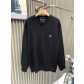 프라다(PRADA) 레터링 엠블럼 라운드 니트 의류
