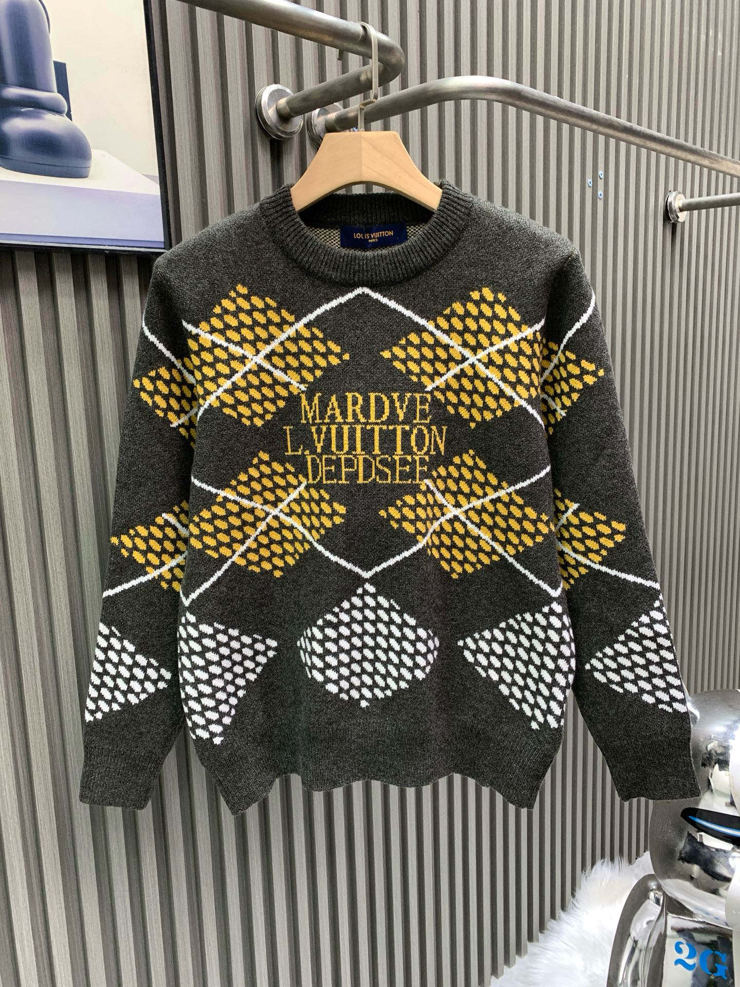 루이비통(LV) 다미에 아가일 자카드 라운드 니트 의류