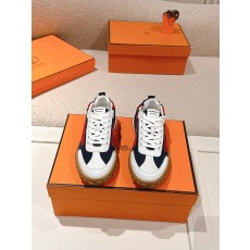 에르메스(HERMES) 스웨이드 고트 레더 스니커즈 신발