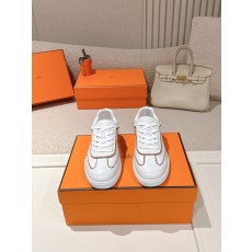 에르메스(HERMES) 고트 레더 스니커즈 신발
