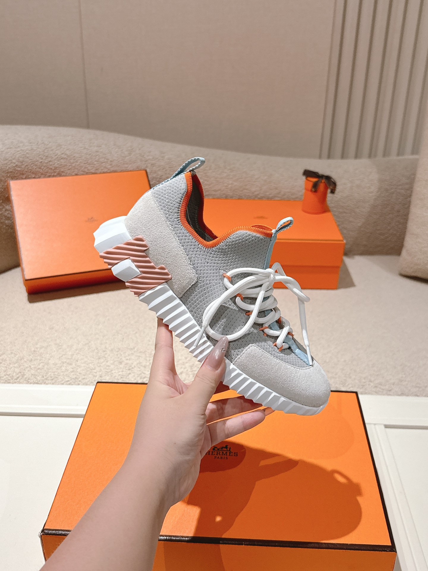 에르메스(HERMES) 클래식 커플 어글리 스니커즈 신발