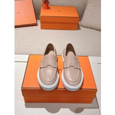 에르메스(HERMES) 플랫폼 커플 로퍼 스니커즈 신발