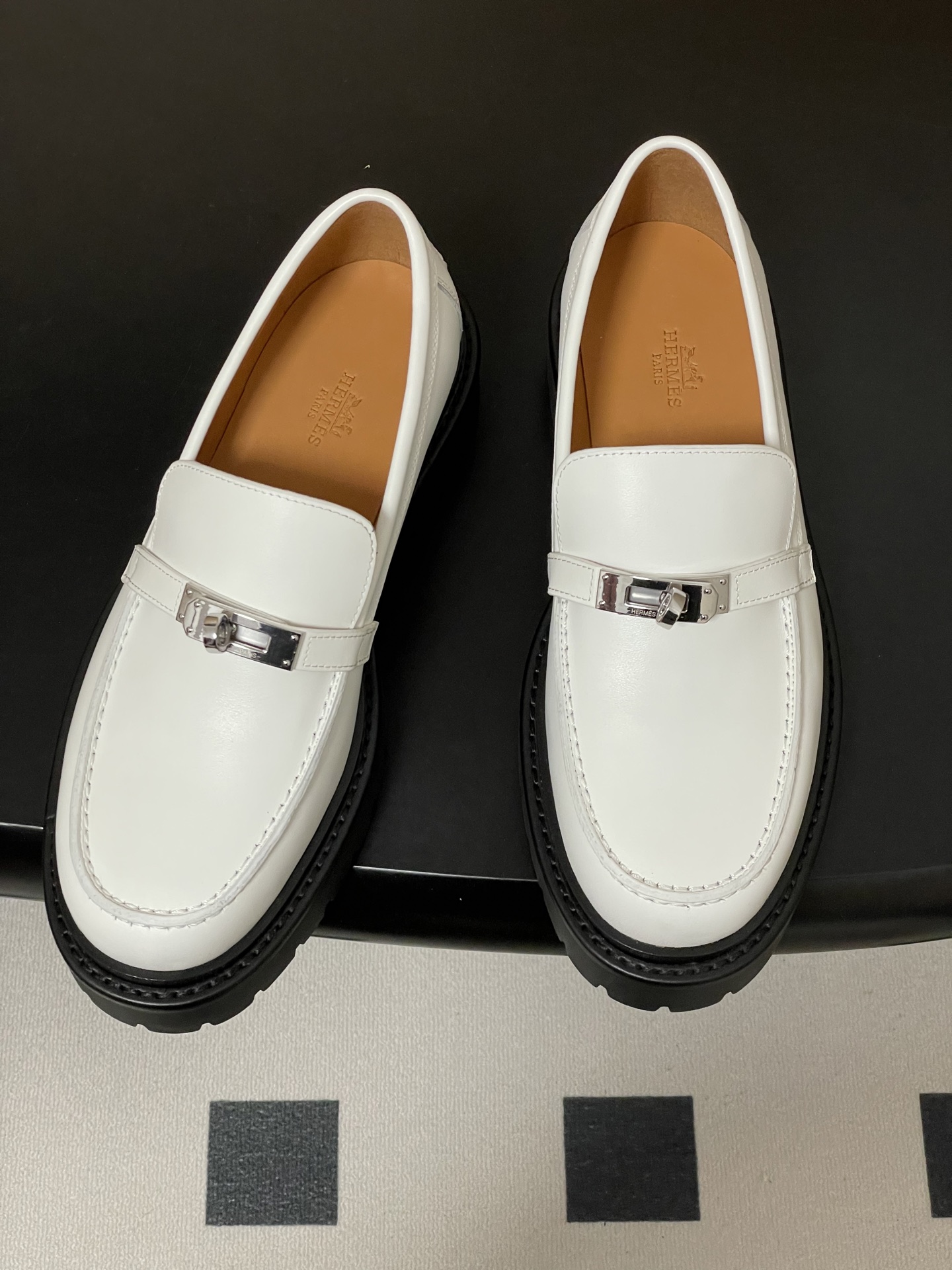 에르메스(Hermes) 아이콘 켈리 버클 플랫폼 로퍼 구두 신발